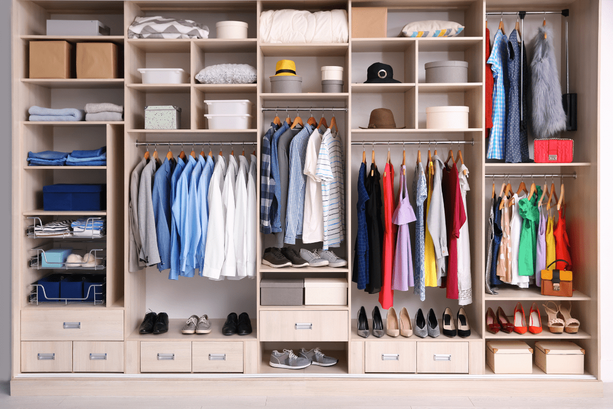 home closet mens and womens-min
