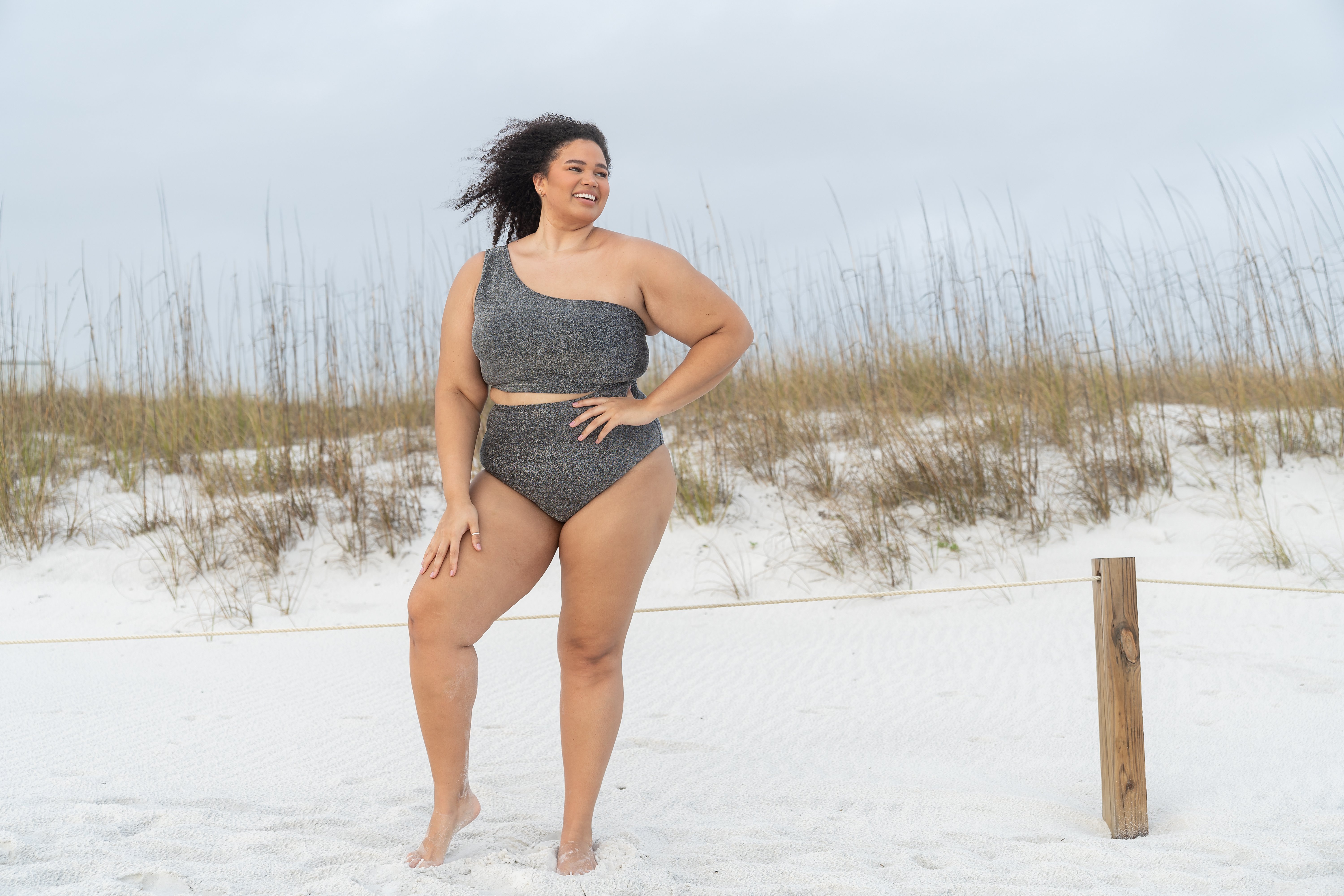 tide-top-black-shimmer